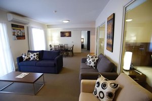 Room & Suite