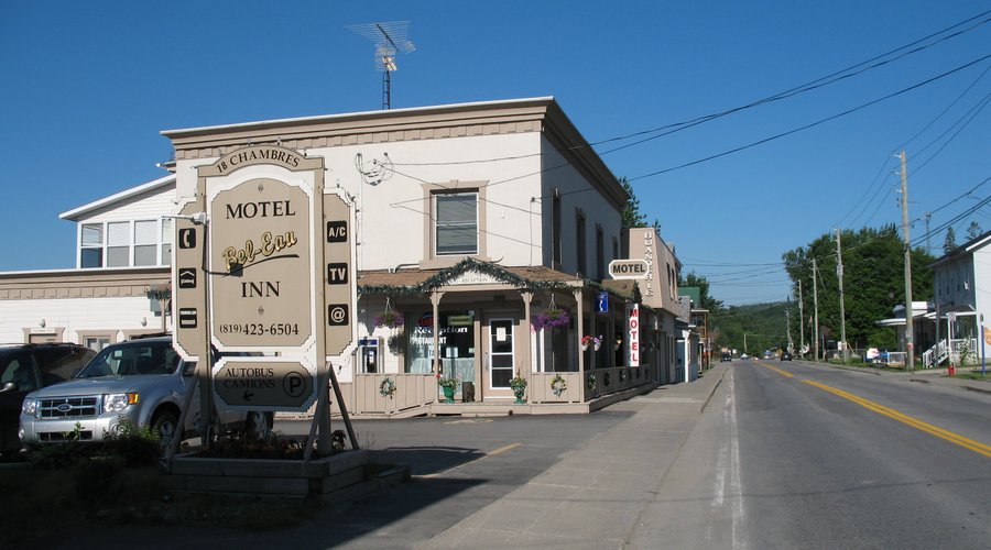 Motel Bel Eau in Montebello, Quebec Canada