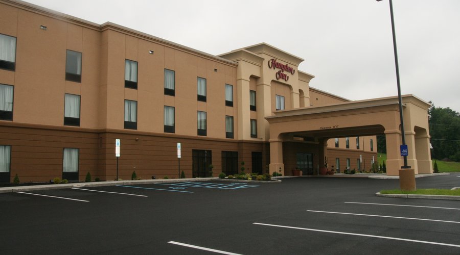 Welcome to The Hampton Inn, Meadville!