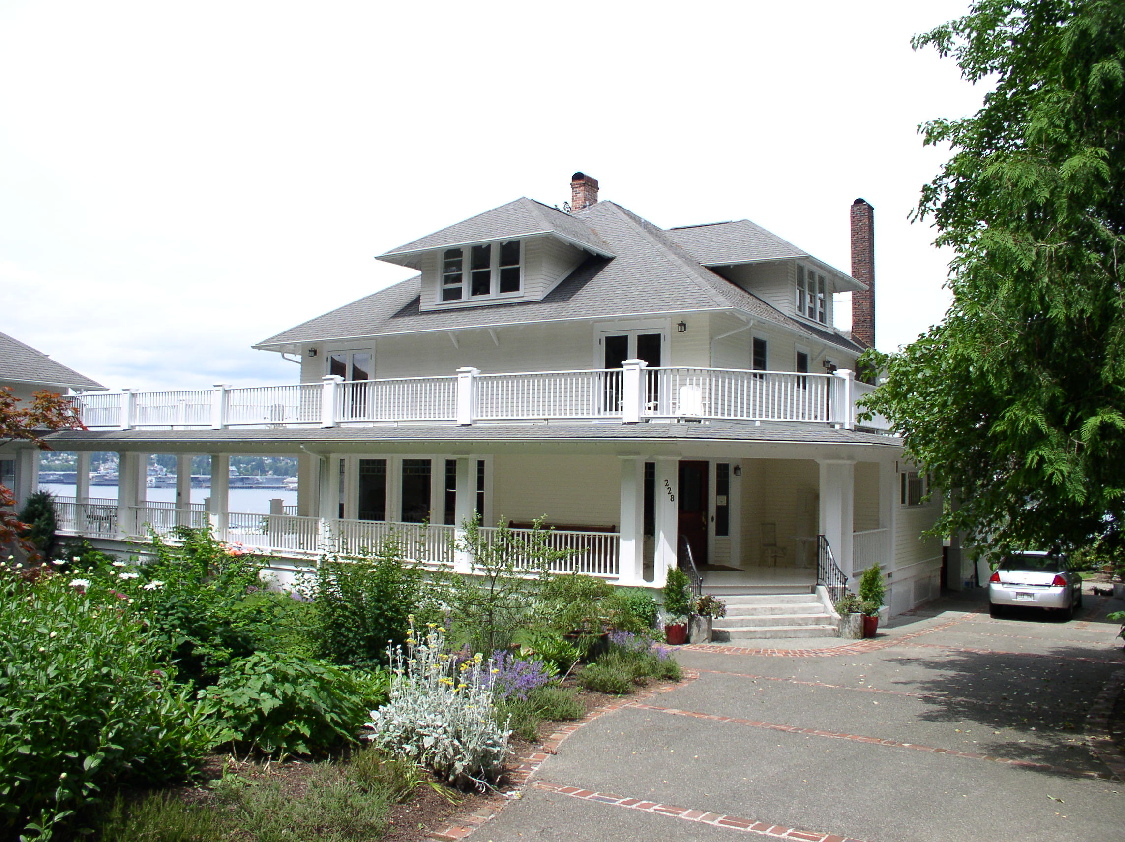 CEDAR COVE INN - B&B Reviews (Port Orchard, WA) - Tripadvisor