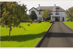 Ashwood House