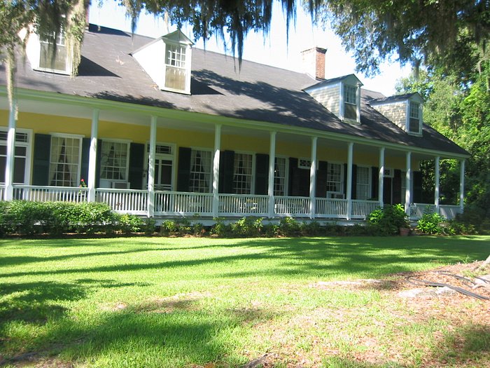 Sweet Southern Days: Mississippi River Road: The Myrtles and Rosedown  Plantation