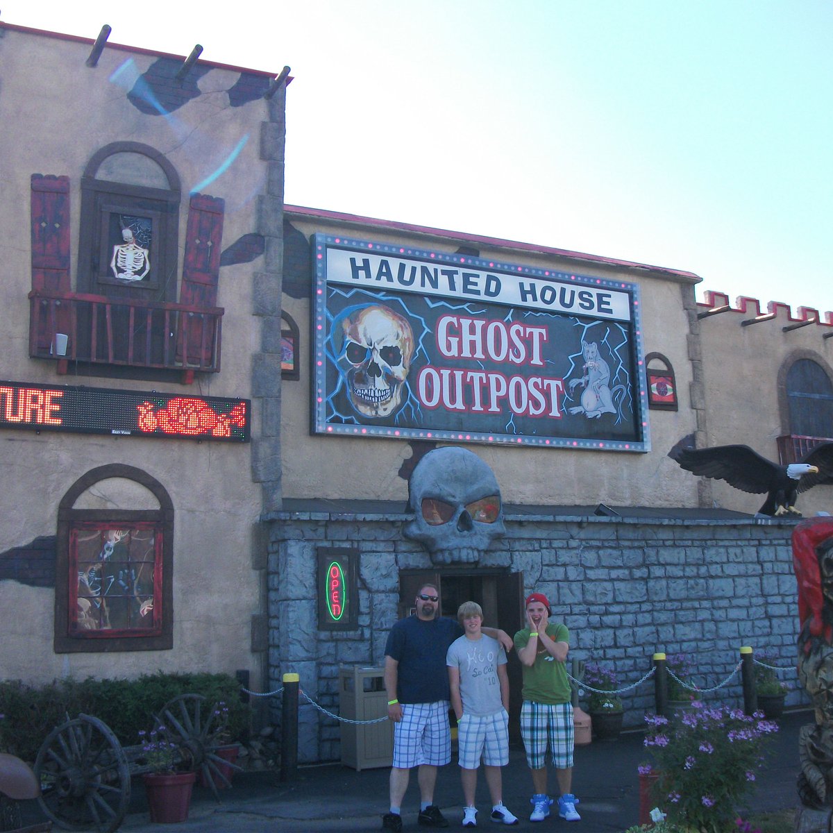 Ghost Outpost (Wisconsin Dells) 2023 Alles wat u moet weten VOORDAT