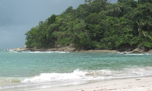 playa parque Nacional Manuel Antonio