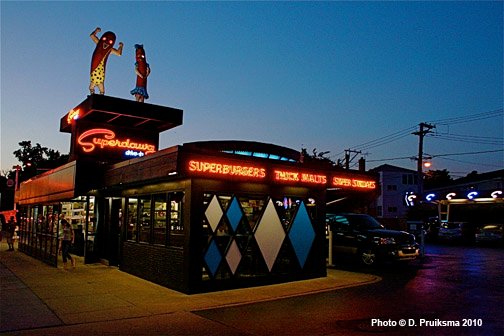 SUPERDAWG DRIVE-IN, Chicago - Norwood Park East - Menu, Prices ...