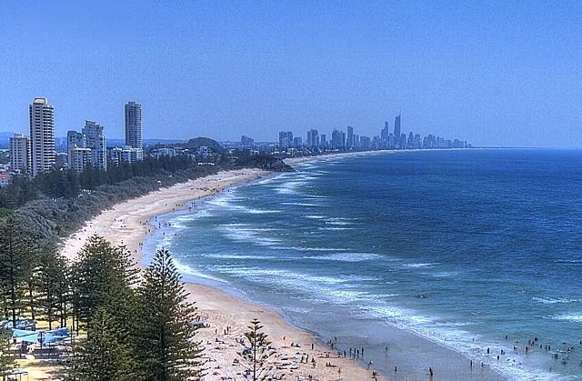 BURLEIGH BEACH TOWER - Updated 2025 Prices & Condominium Reviews ...