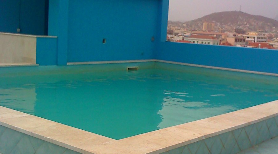swimming pool on roof