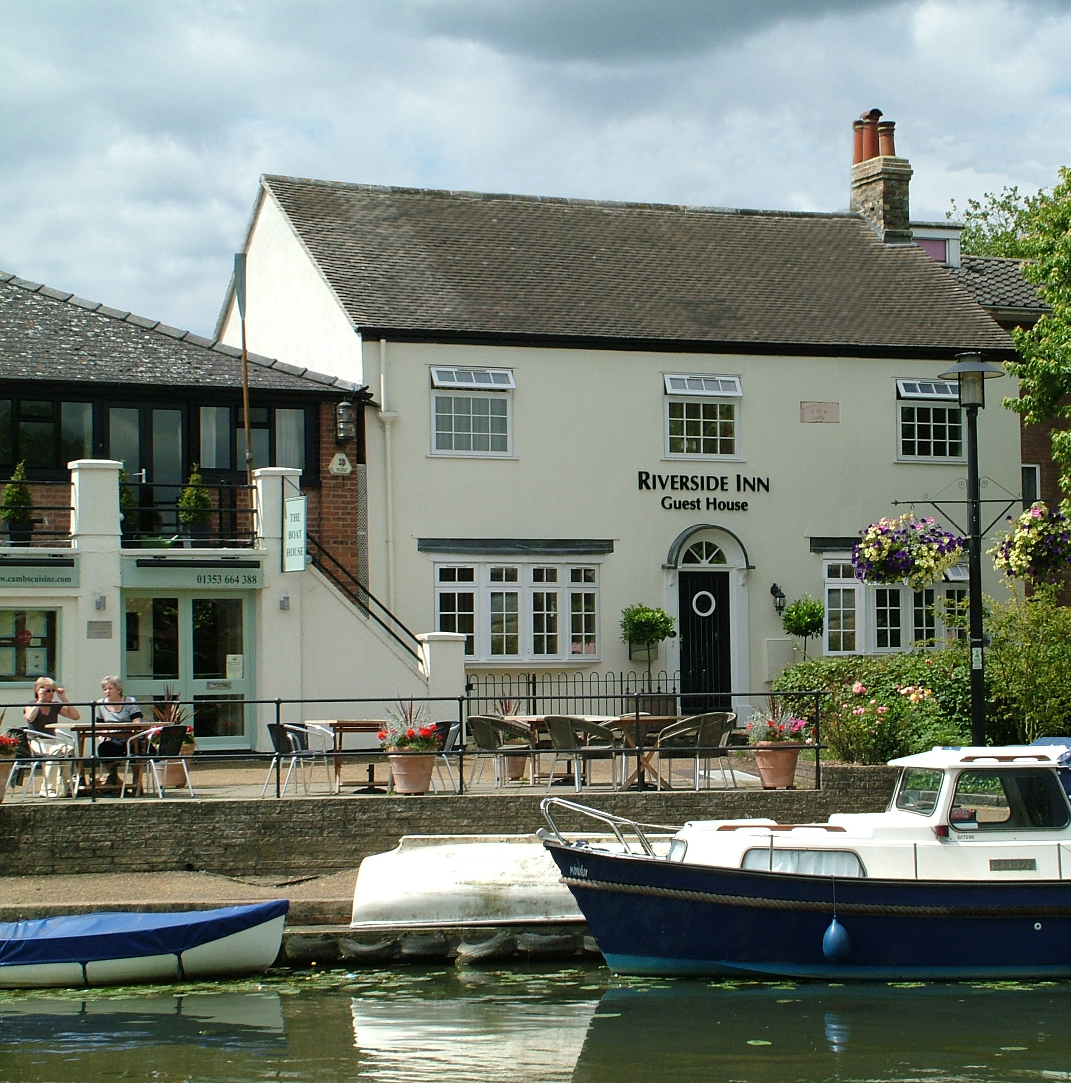 RIVERSIDE INN - Updated 2022 Prices & B&B Reviews (Ely, England)