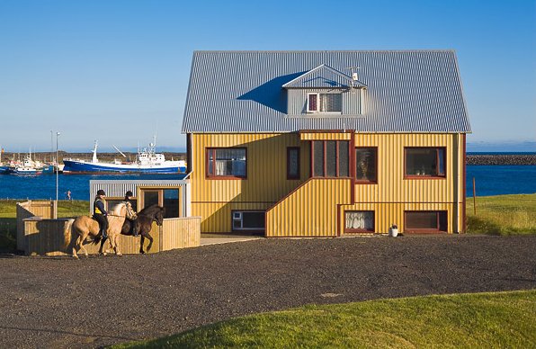 ARCTIC B & B - B&B Reviews (Iceland/Grindavik)