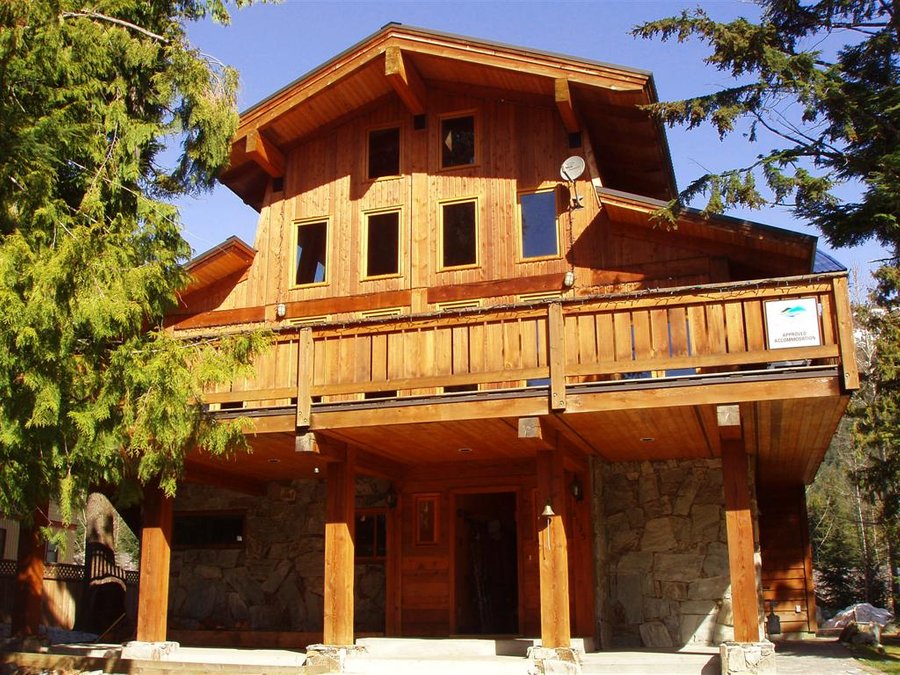 ALPINE LODGE HOSTEL - Updated 2021 Prices, Reviews, and Photos ...