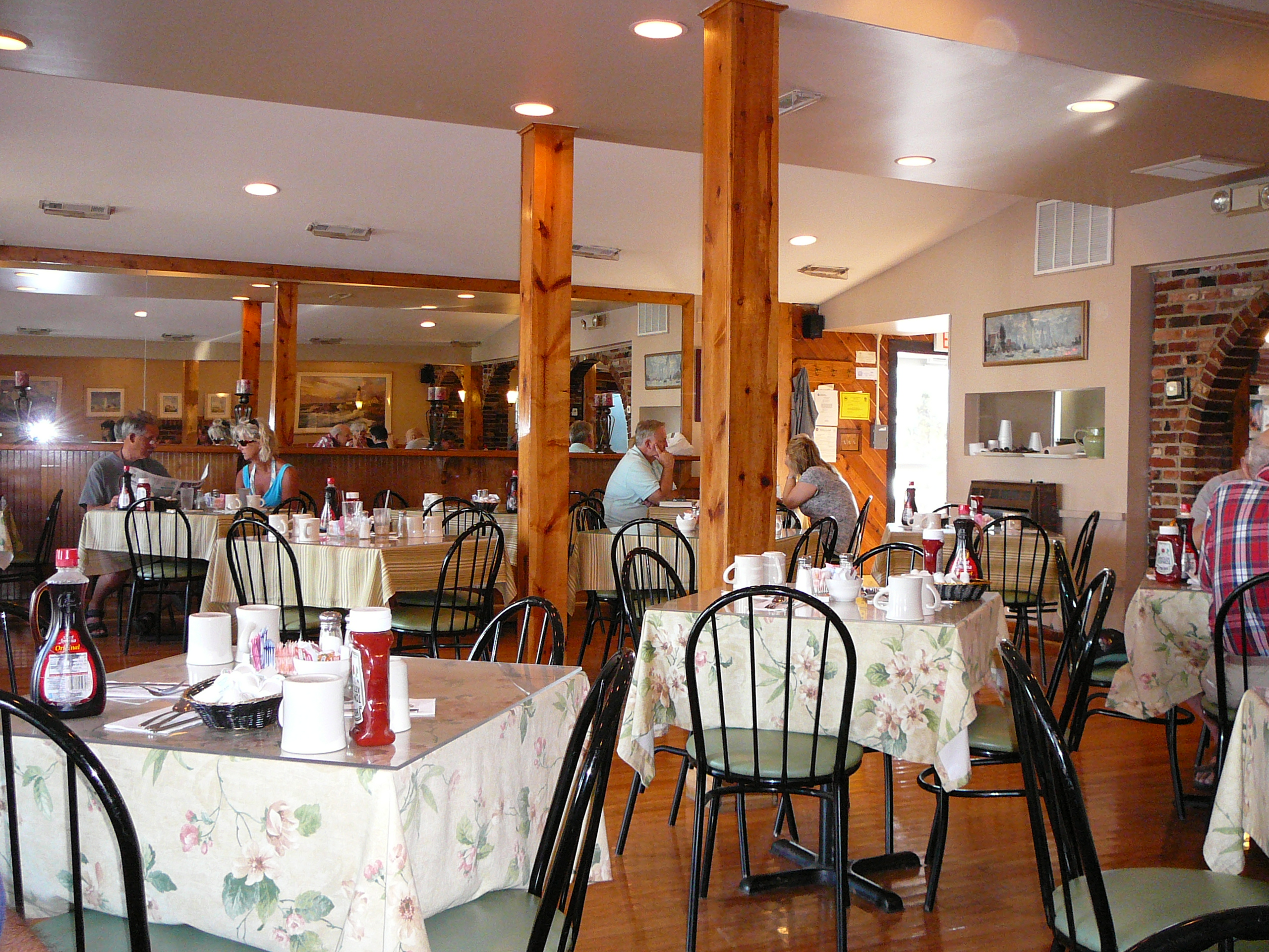CRYSTAL RESTAURANT Rehoboth Beach Restaurant Reviews Photos Phone Number Tripadvisor