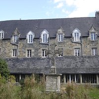 Cloître et jardin