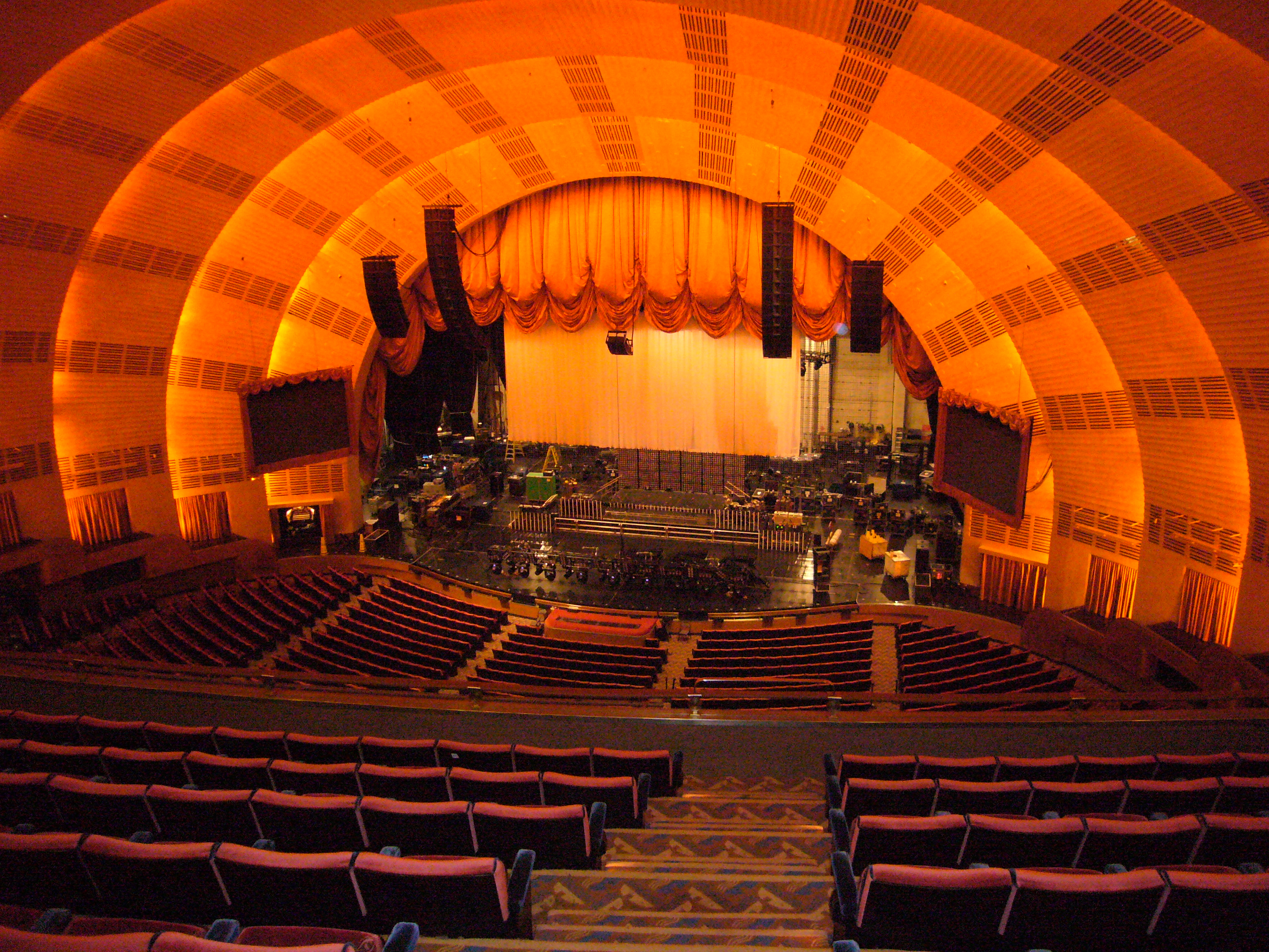 Radio City Music Hall Stage Door Tour | New York City | UPDATED January ...