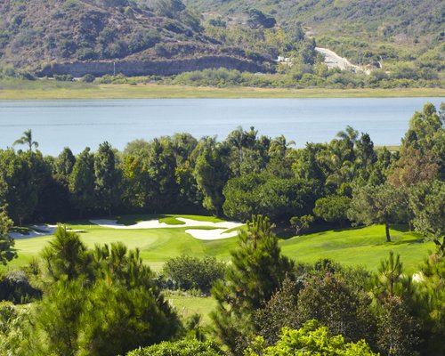 6 Campos de golfe famosos na Califórnia