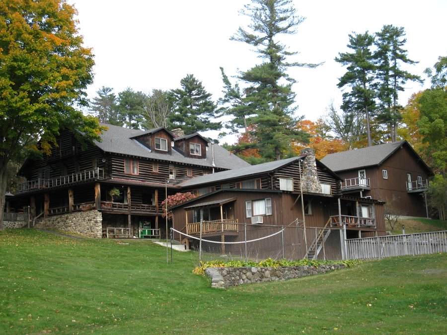 Alpine Village Resort - UPDATED 2021 Reviews & Photos (Lake George, NY