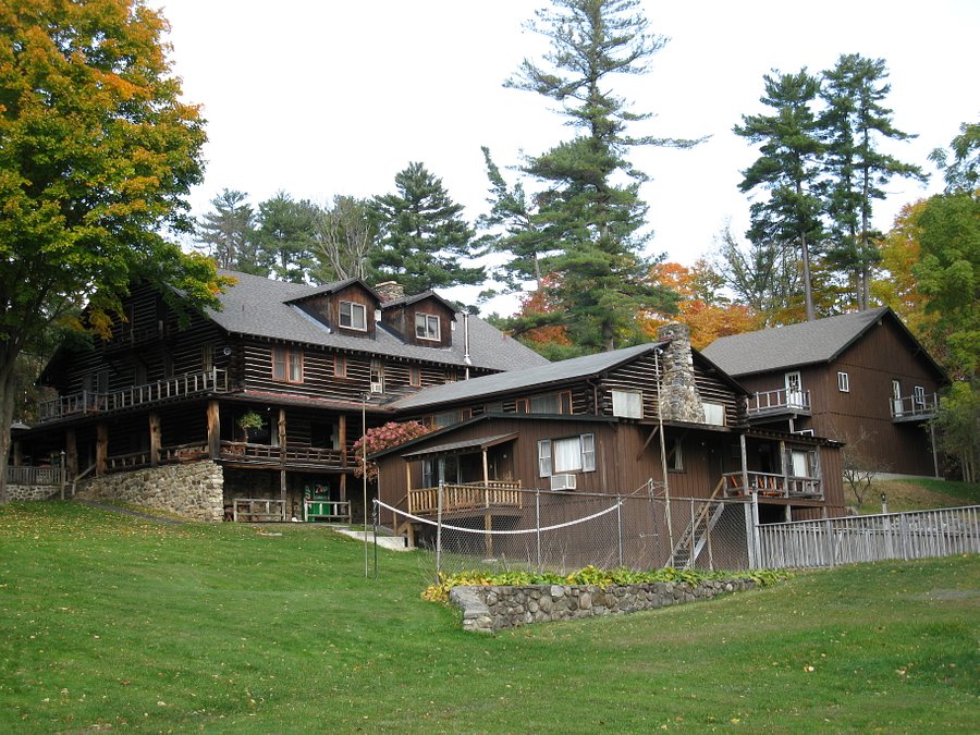 Alpine Village Resort - UPDATED 2021 Reviews & Photos (Lake George, NY
