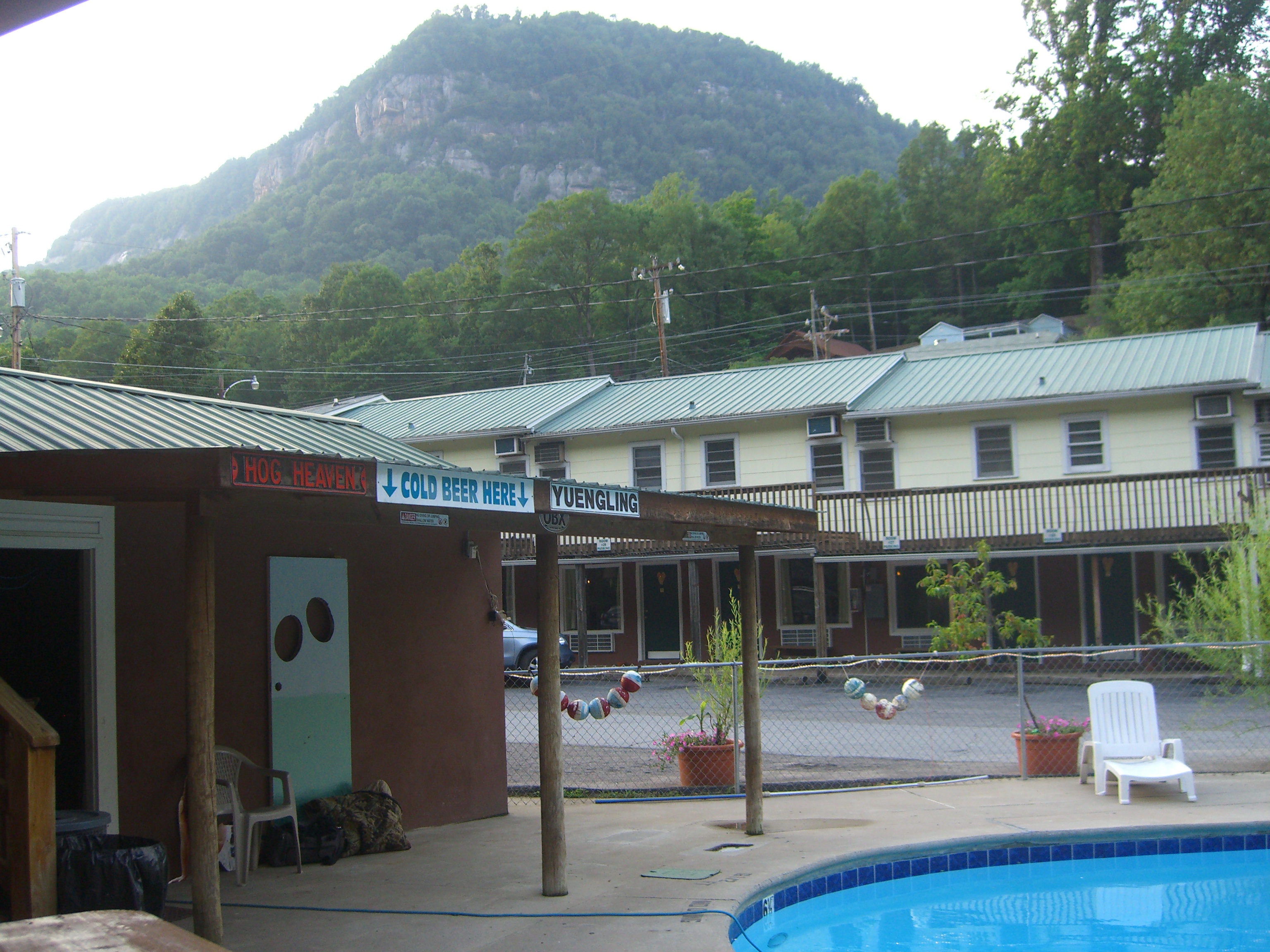 lake lure tiki bar