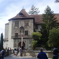 Eingang zur Burg