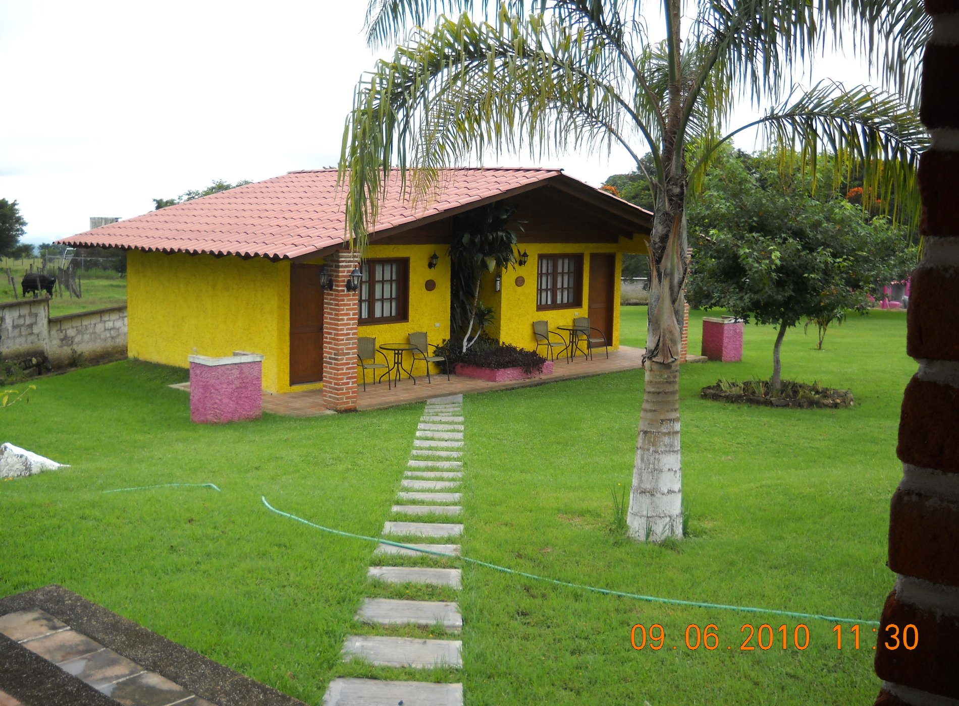 Cabañas la Chicharra image