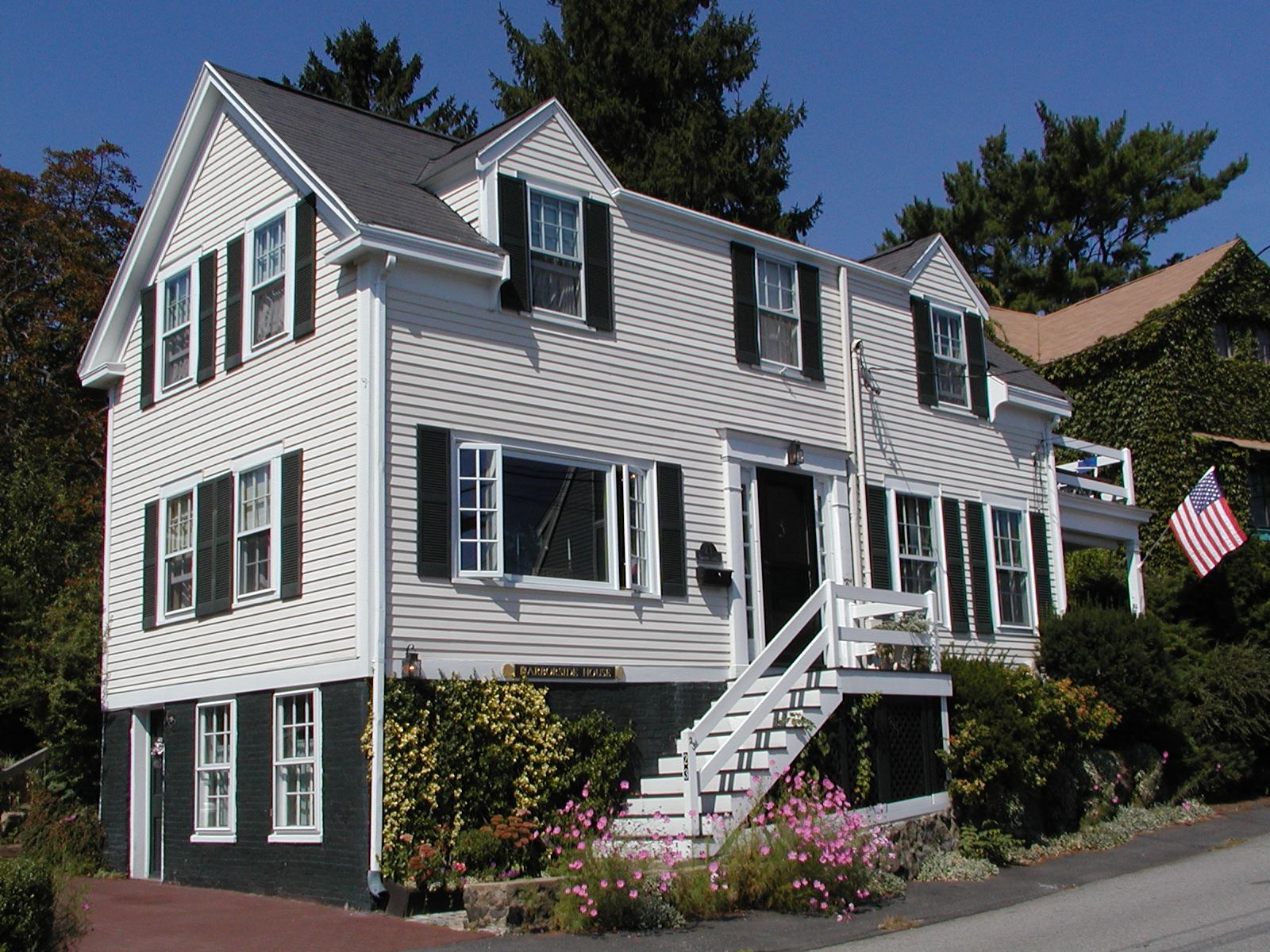 HARBORSIDE HOUSE - B&B Reviews (Marblehead, MA)