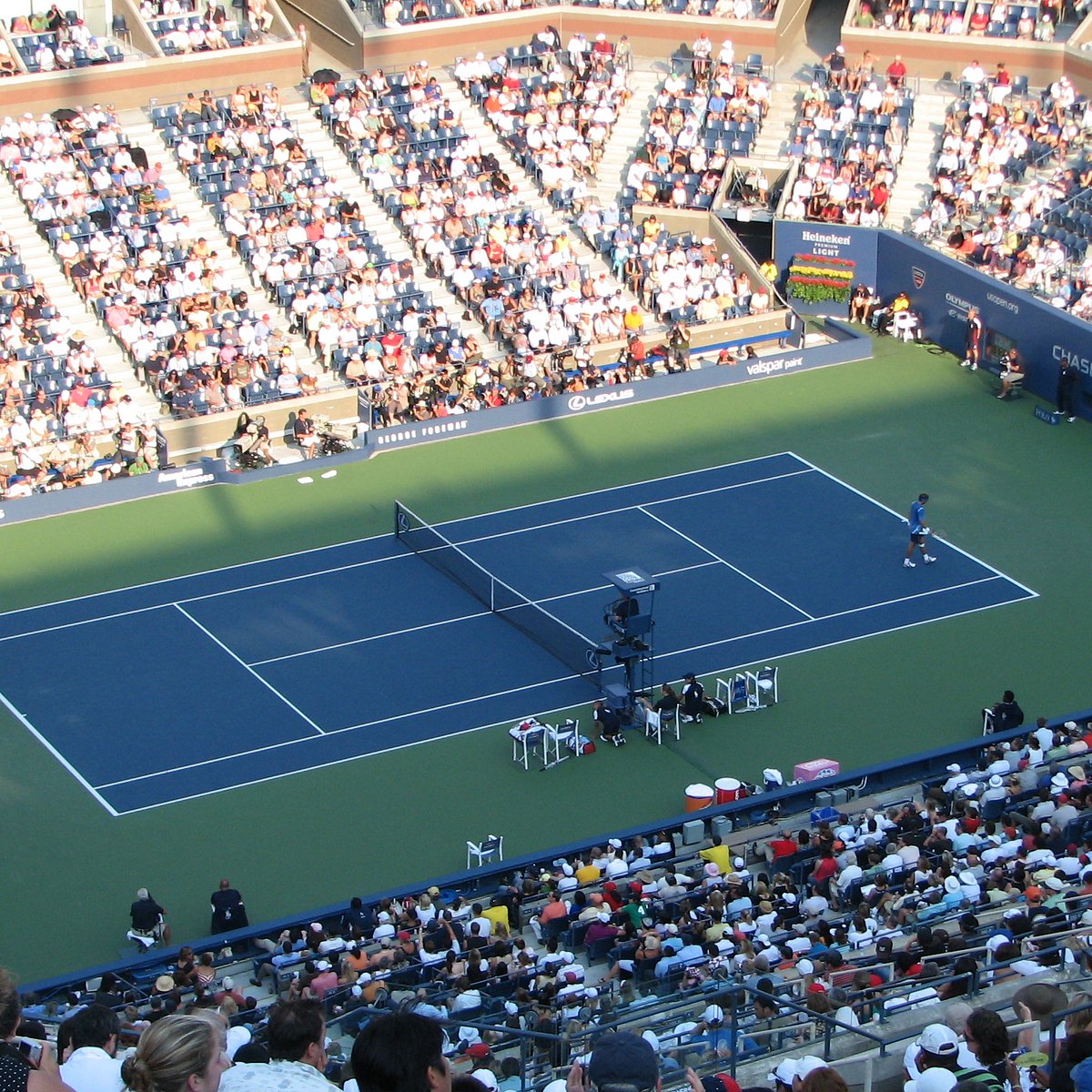 Теннис стадион. Стадион Нью-Йорк теннис. National Tennis Centre в Братиславе. Квин Арена.