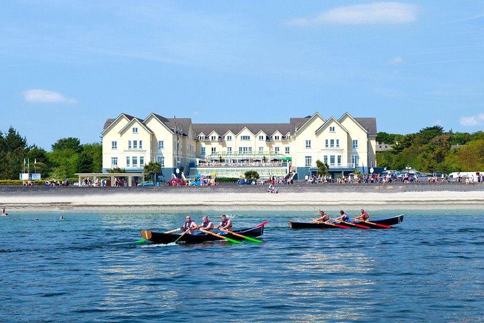 Galway Bay Hotel, hotel in Galway