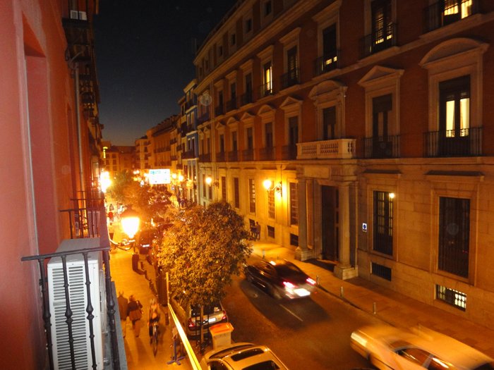 Imagen 3 de Puerta del Sol Apartments