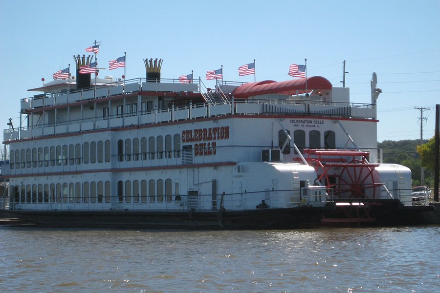 riverboat casino in the quad cities