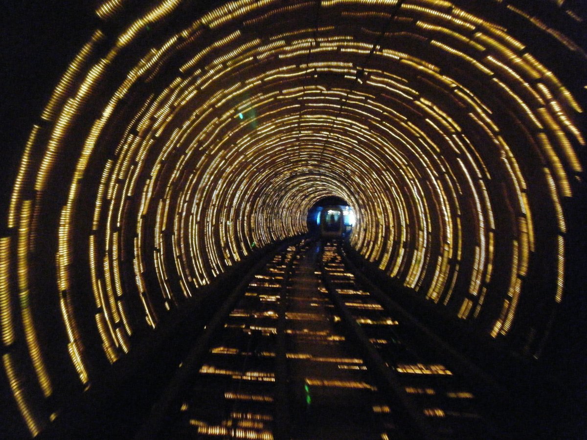 Bund Sightseeing Tunnel, Шанхай: лучшие советы перед посещением -  Tripadvisor