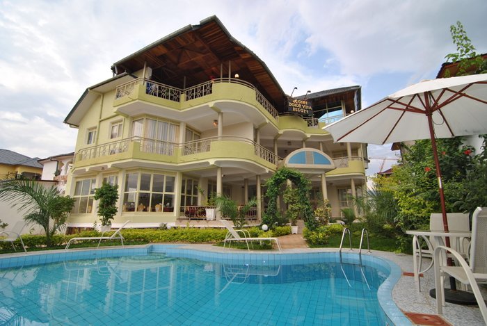 Hotel Dolce Vita Resort Restaurant: Pictures & Reviews - Tripadvisor/ Bujumbura Hotels