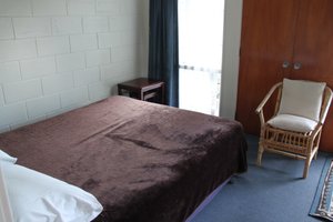 Room & Suite