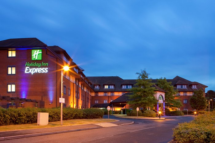 HOLIDAY INN EXPRESS BIRMINGHAM NEC, AN IHG HOTEL $67 ($̶1̶5̶2̶) - Updated  2023 Prices & Reviews - England