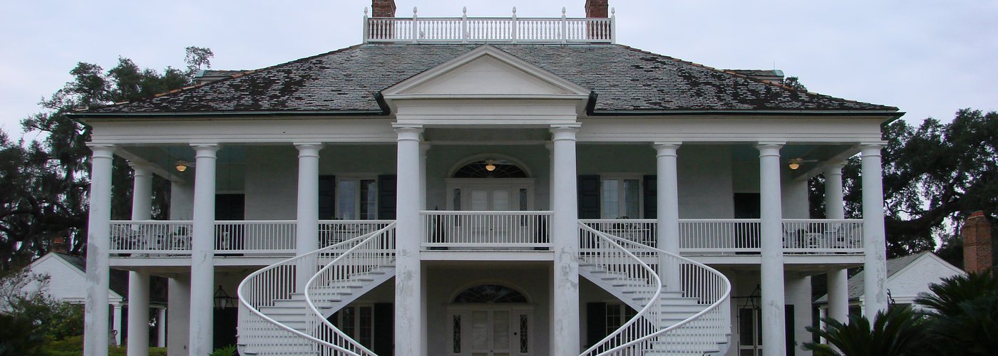 front of the plantation