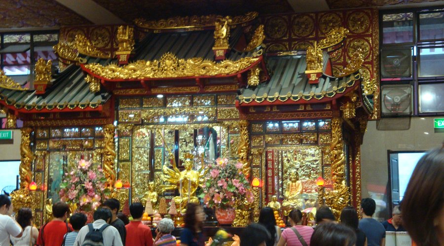 寺院内