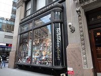 Forbidden Planet - New York Store 