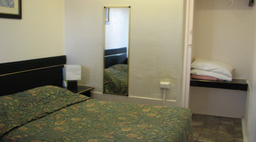 Economy standard room