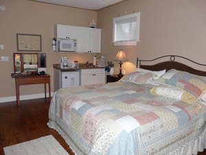 Room & Suite