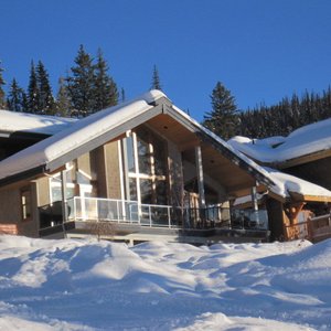 Sunny view easy ski in and out