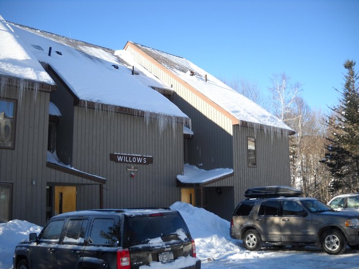 SNOW TREE CONDOMINIUMS Condominium Reviews (Dover, VT)