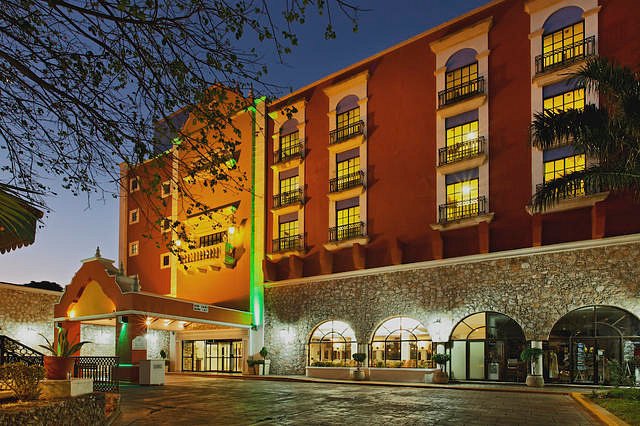 Holiday Inn Merida, an IHG Hotel, hotel in Merida