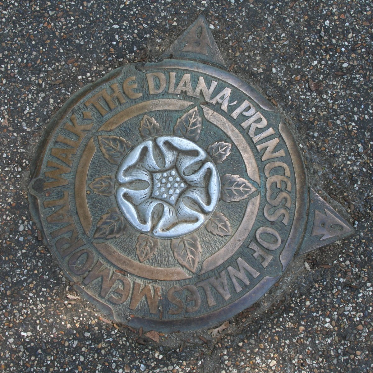 The Diana Princess of Wales Memorial Walk, Лондон - Tripadvisor