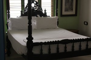 Room & Suite