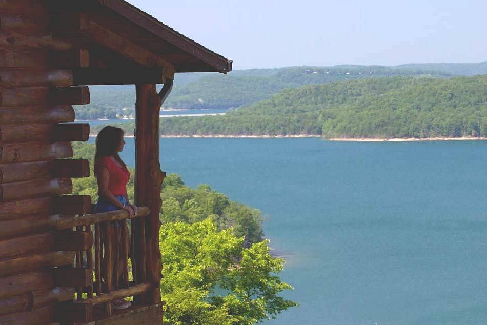 Lake Shore Cabins On Beaver Lake Au210 2022 Prices And Reviews Eureka Springs Ar Photos