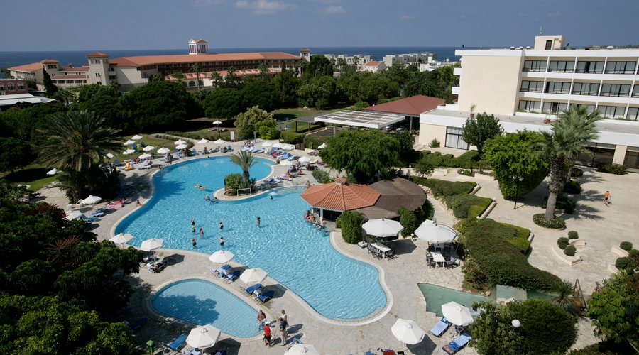 Avanti Hotel 2011 Panoramic View