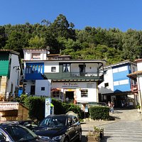 Tazones