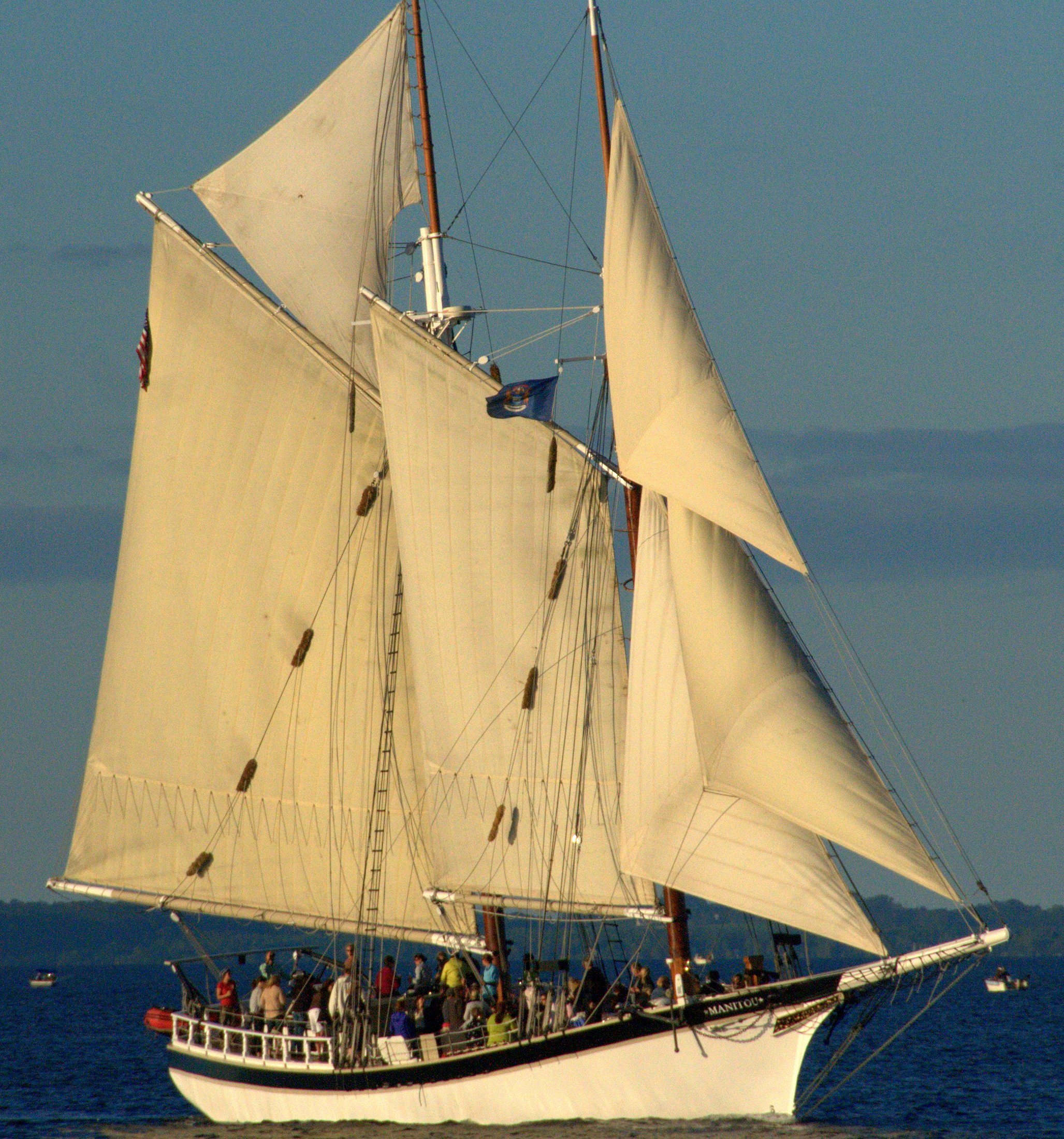 manitou sailboat traverse city