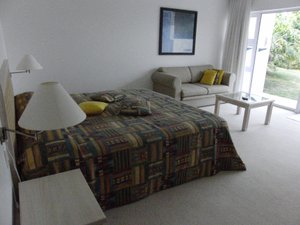 Room & Suite