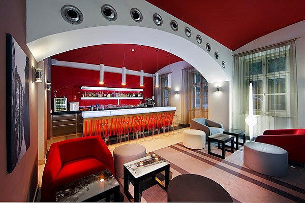 Red And Blue Design Hotel, hotel in Prague