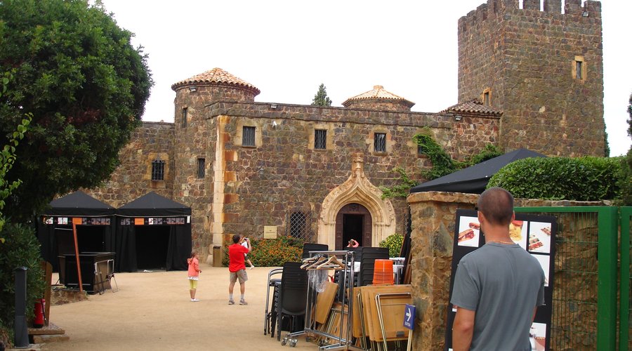Entrée du Chateau