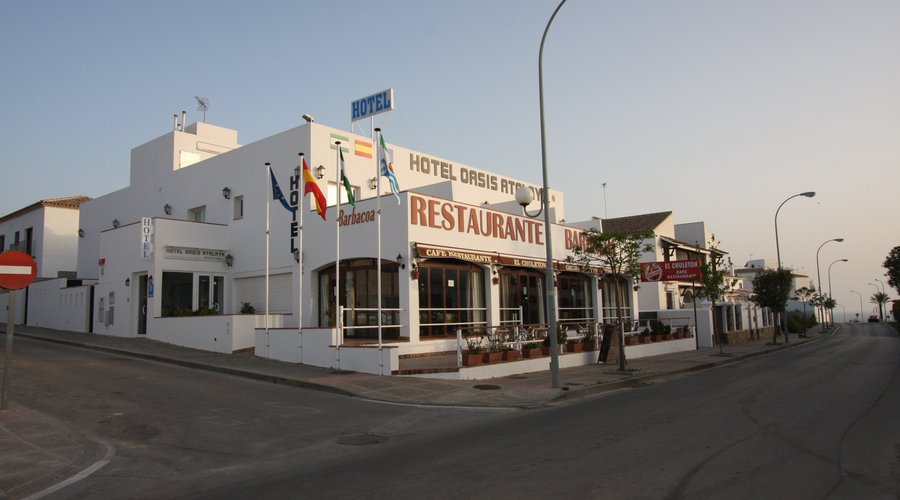 FACHADA HOTEL OASIS ATALAYA